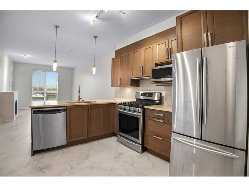 217 15850 26 AVENUE, Surrey, photo 3