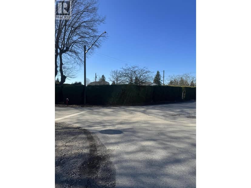2600 WELLINGTON CRESCENT, Richmond, photo 4
