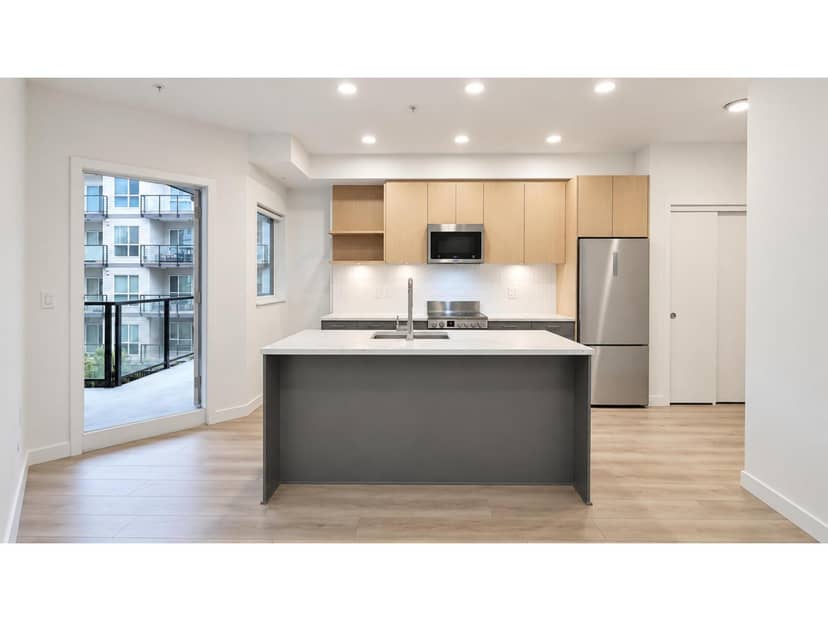 217 10777 138 STREET, Surrey, photo 3