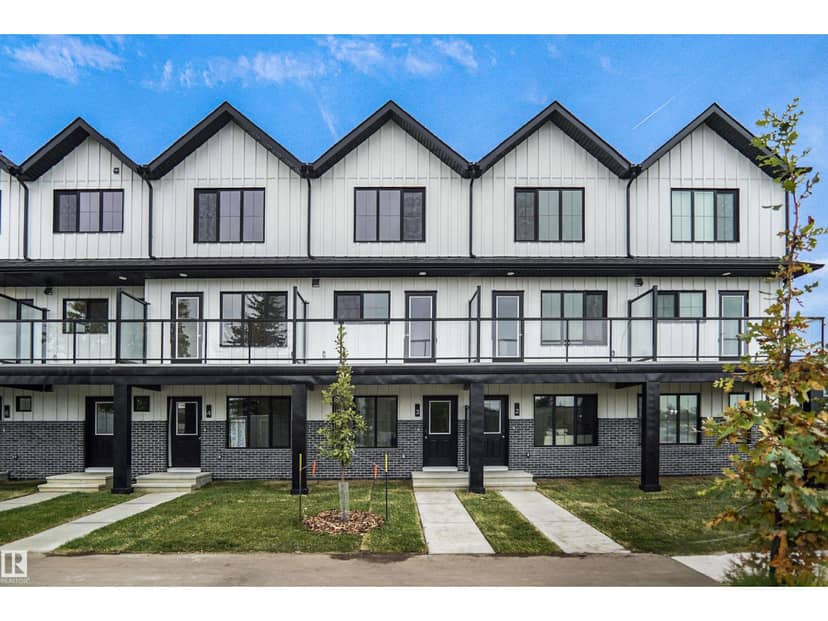 #3 29 Airport RD NW, Edmonton