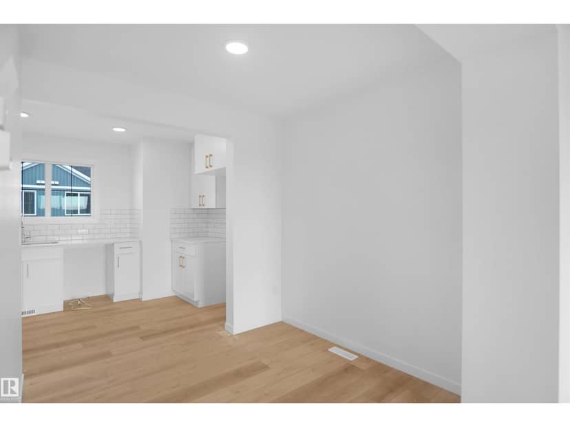 #11 150 Cashman CR SW, Edmonton, photo 8