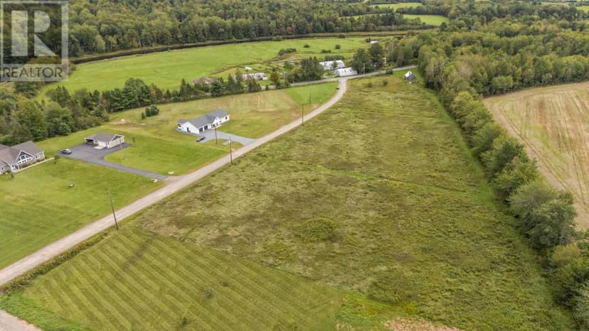 102 Festival Lane, MacKay Siding, photo 5