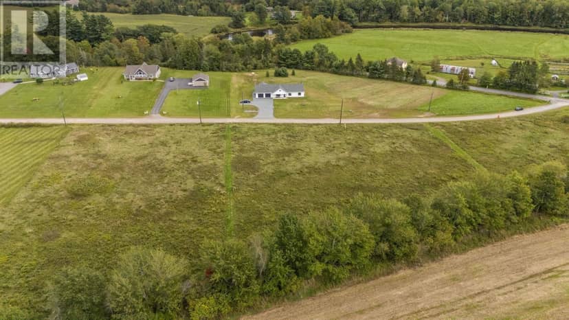 103 Festival Lane, MacKay Siding