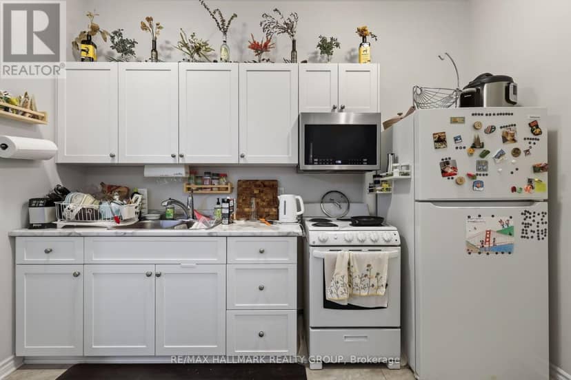 124-126 Irving Avenue, Ottawa, photo 6