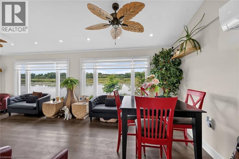 7 RIVERFRONT Lane, Cayuga, photo 8