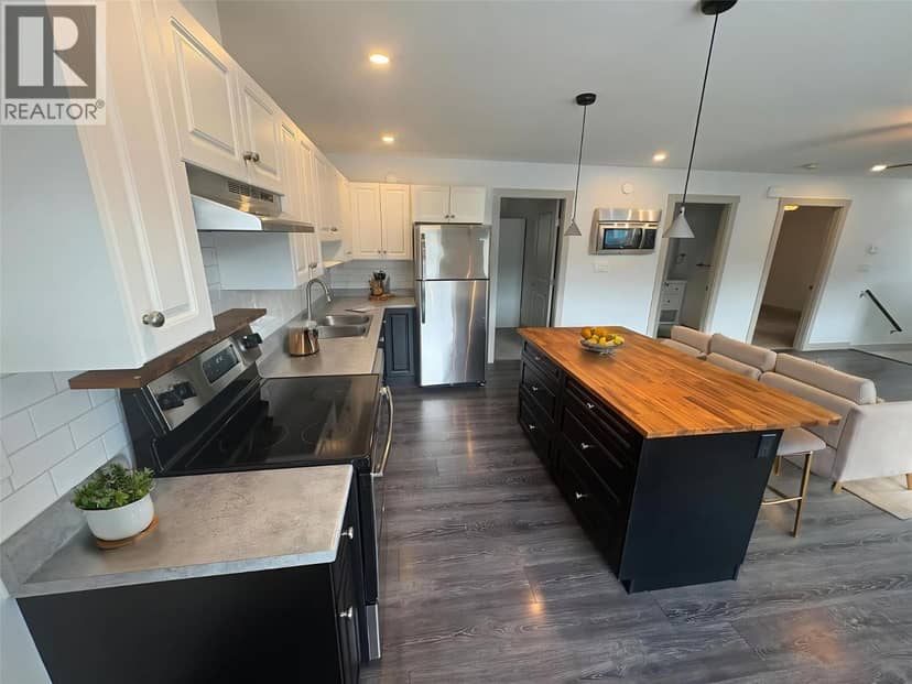 7370 Cahilty Crescent, Sun Peaks, photo 3