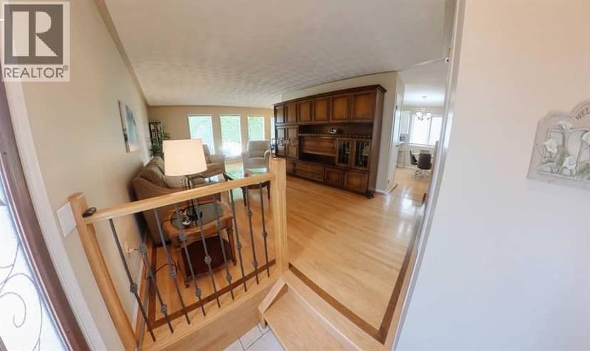 5333 57 Avenue, Rocky Mountain House, photo 5