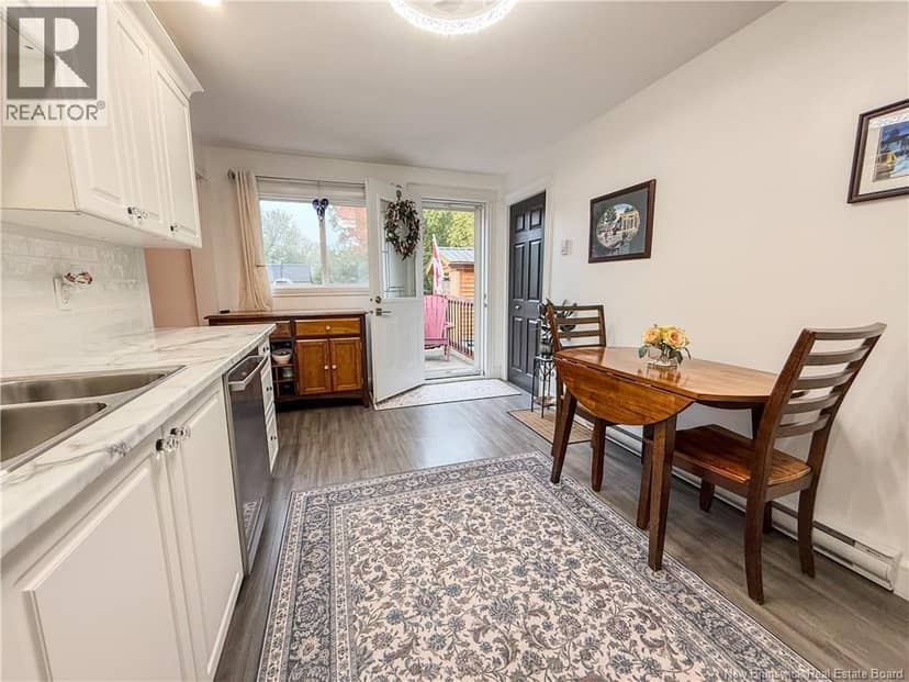 38 Holman Avenue, Sussex, photo 8