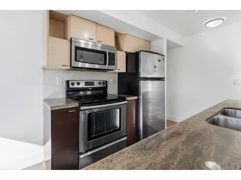 204 7445 120 STREET, Delta, photo 3