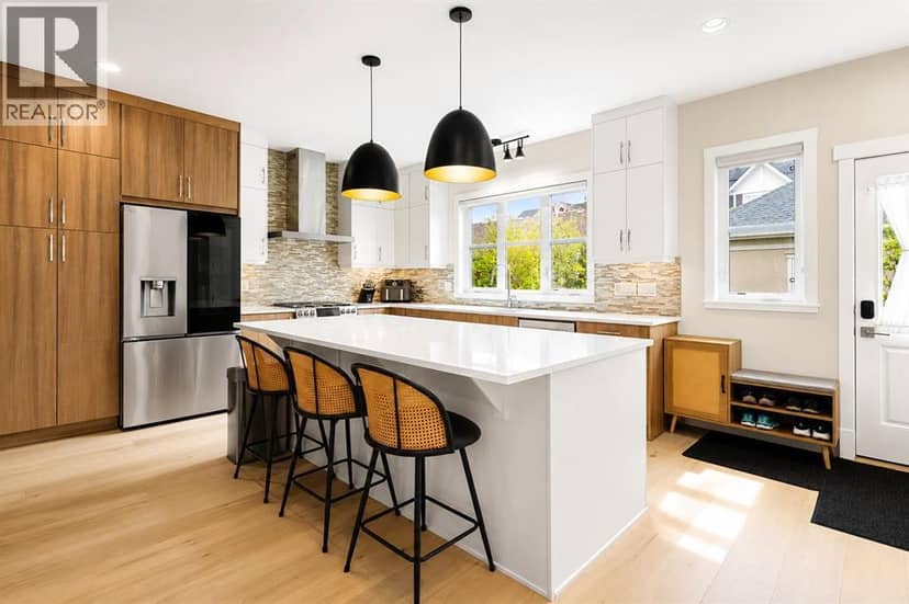 3804 Sarcee Road SW, Calgary
