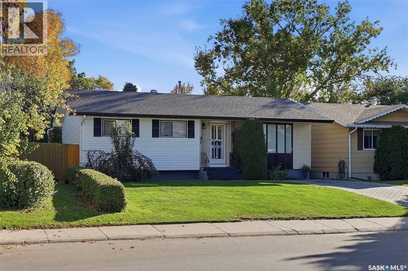 253 Laurentian DRIVE, Saskatoon, photo 2
