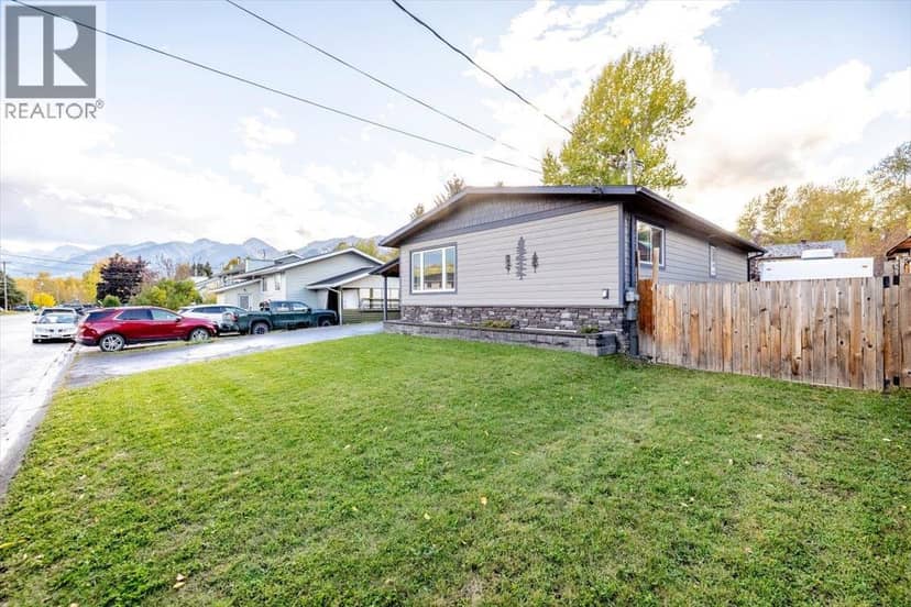 36 Mt Trinity Avenue, Fernie, photo 5
