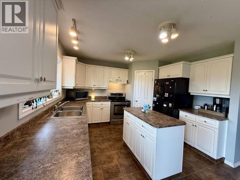5010 47 Street, Irma, photo 6