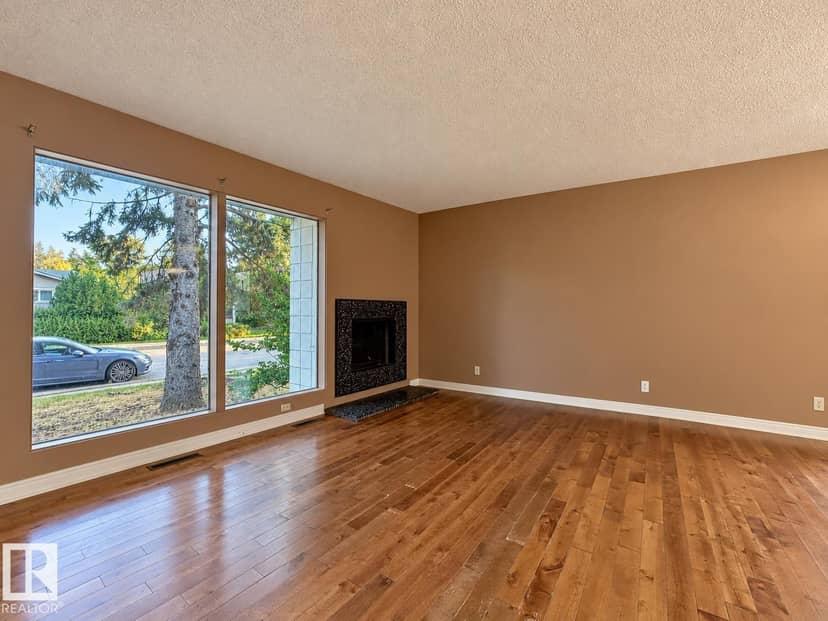 12204 40 AV NW, Edmonton, photo 3
