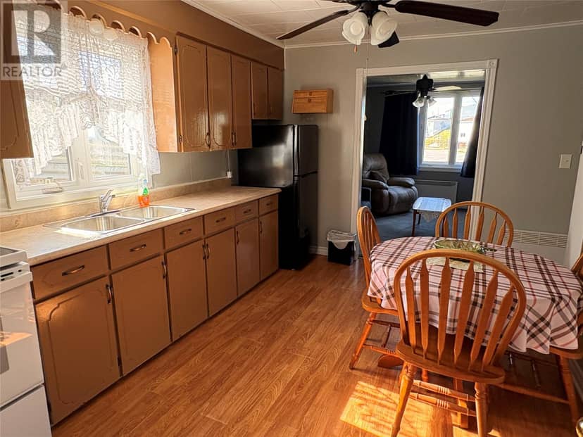 38 BROOK Street, Port aux Basques, photo 5