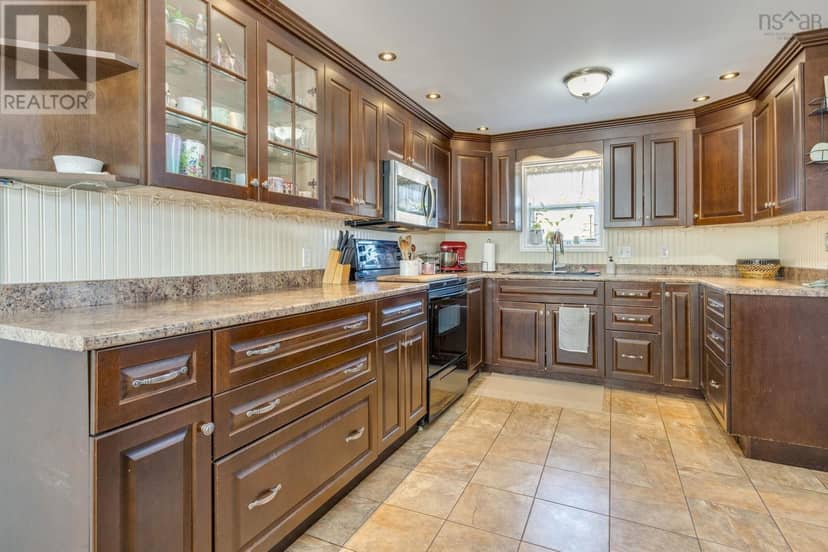 400 Pictou Road, Bible Hill, photo 5