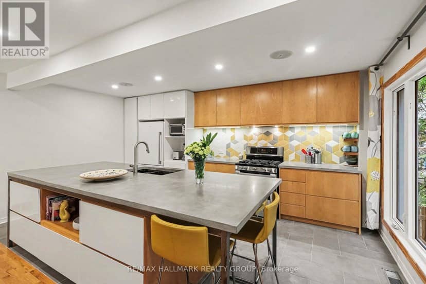 267 St Laurent Boulevard, Ottawa, photo 4