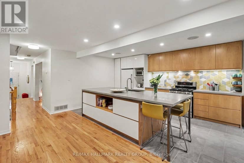 267 St Laurent Boulevard, Ottawa, photo 5