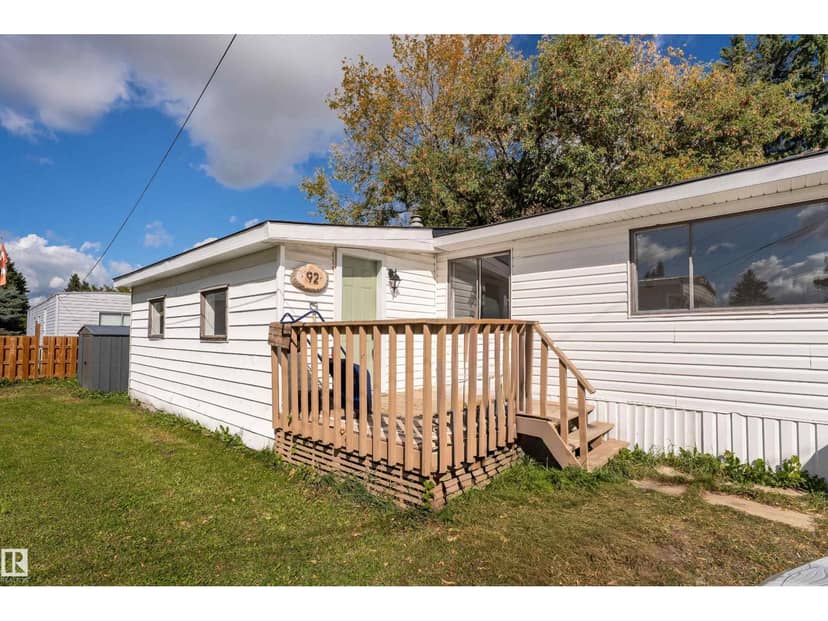 #92 305 calahoo RD, Spruce Grove, photo 2