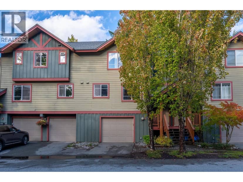 14 1450 VINE ROAD ROAD, Pemberton