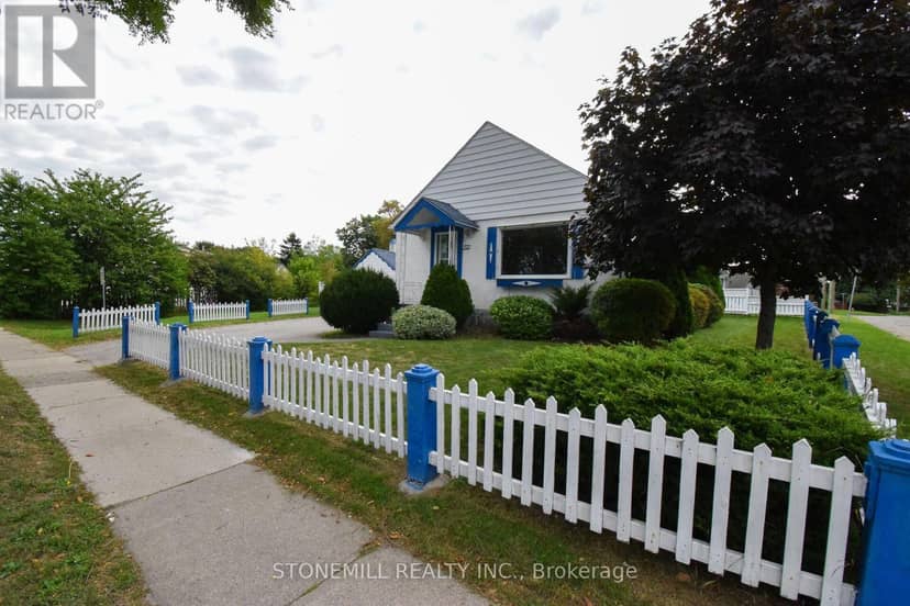 272 Carlton Street, St. Catharines, photo 2