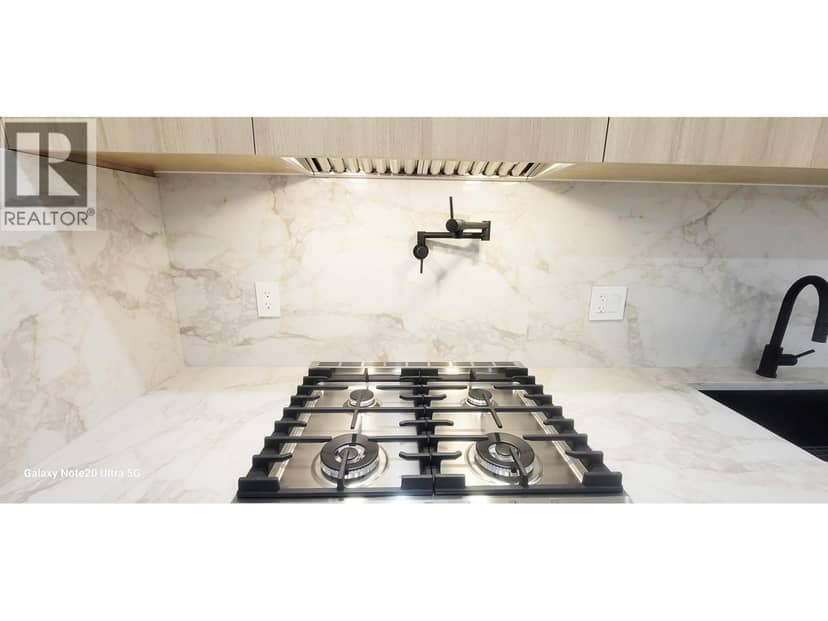2 2741 Grant Street, Vancouver, photo 8