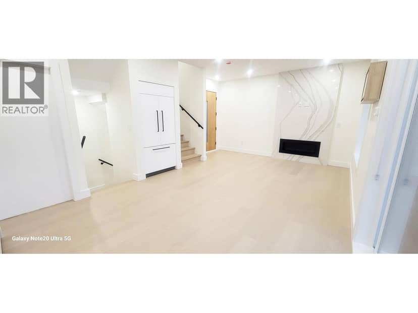 2 2741 Grant Street, Vancouver, photo 6