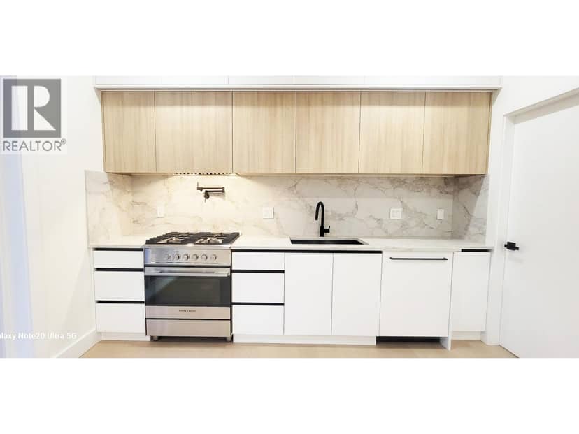 2 2741 Grant Street, Vancouver, photo 7