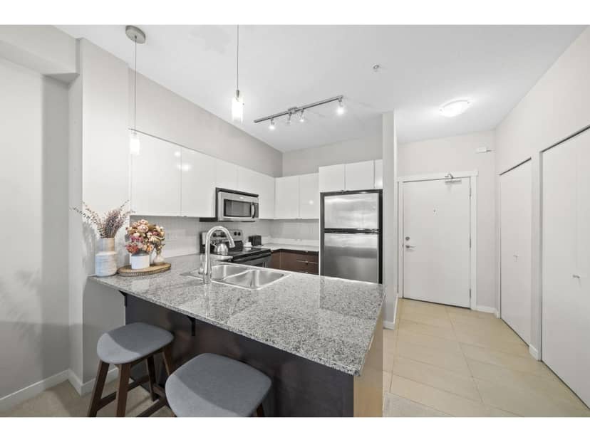 216 13733 107A AVENUE, Surrey, photo 7