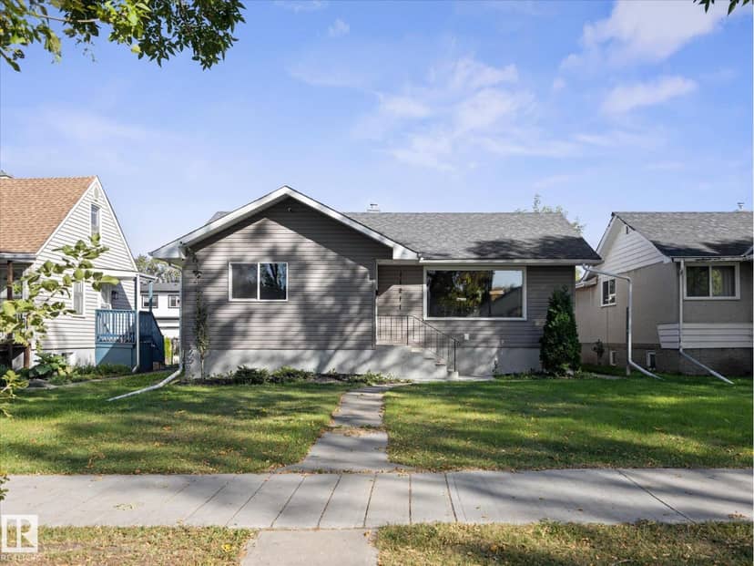 11211 104 ST NW, Edmonton