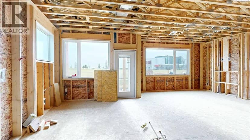 1292 Abitibi Road W, Lethbridge, photo 4