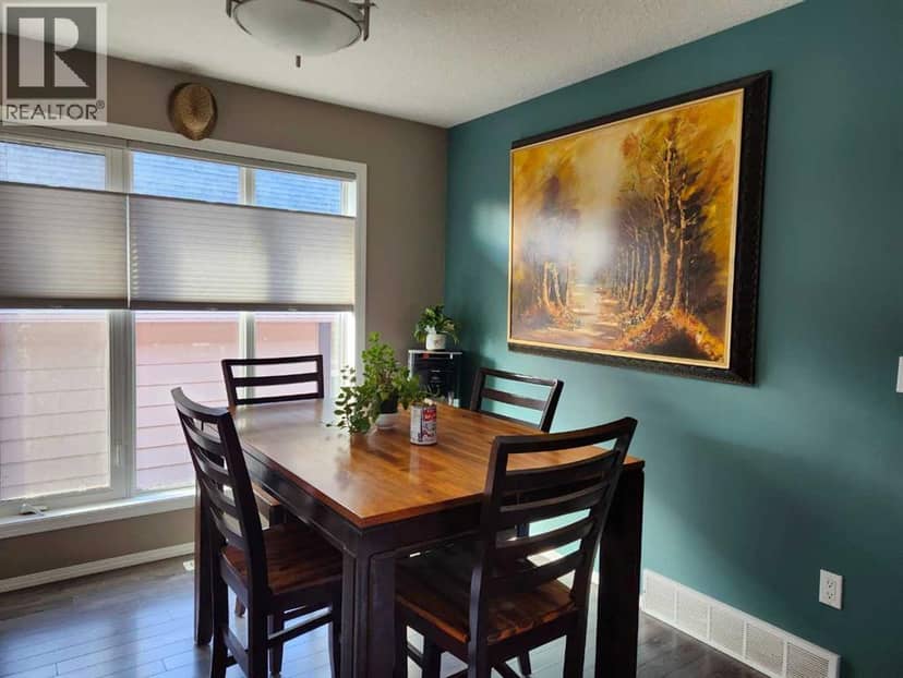 89 Poplar Street, Drumheller, photo 6