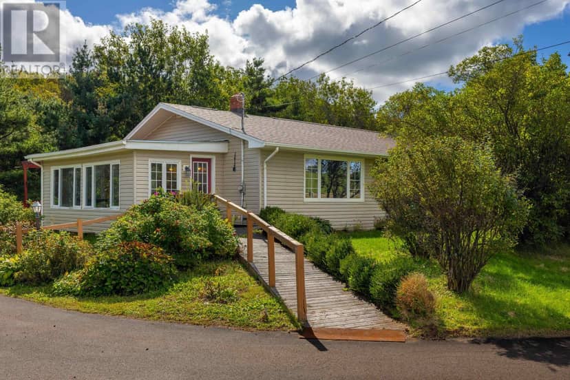 17591 Trans Canada Highway, Bonshaw, photo 2