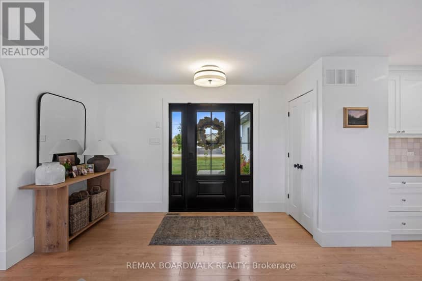 540 Crain Drive, Drummond/North Elmsley, photo 7