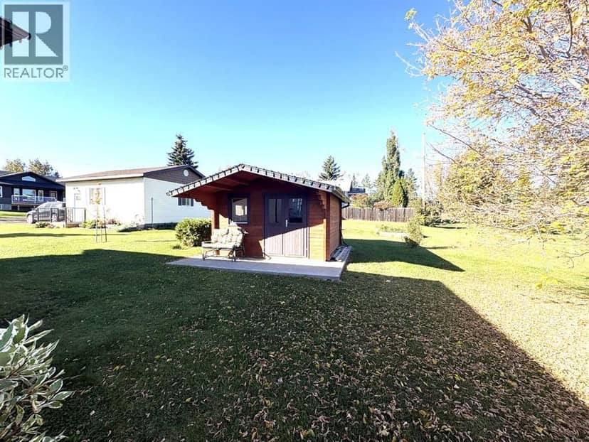 5220 48 Avenue, Lougheed, photo 8