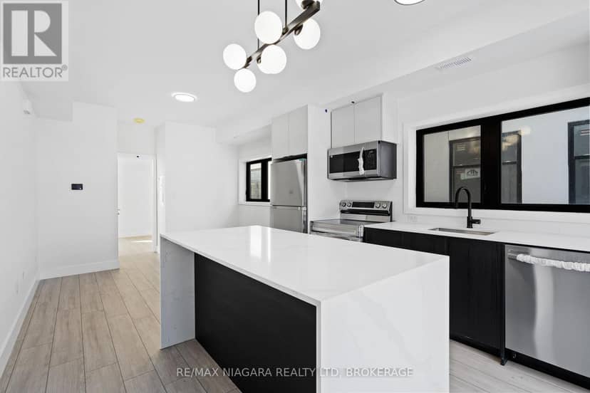 209 - 7277 Wilson Crescent, Niagara Falls, photo 3