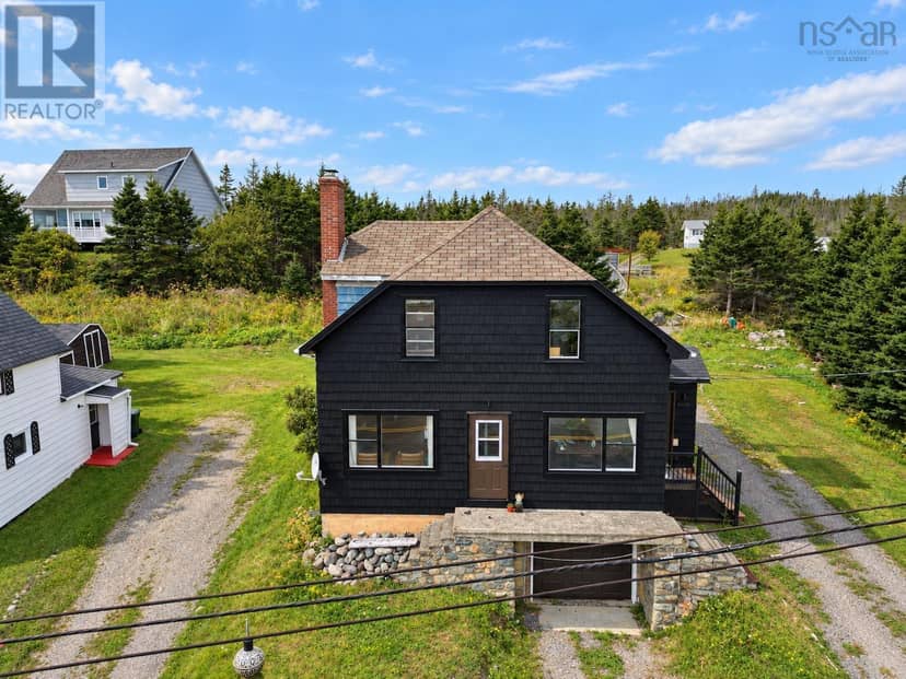 7368 Main Street, Louisbourg