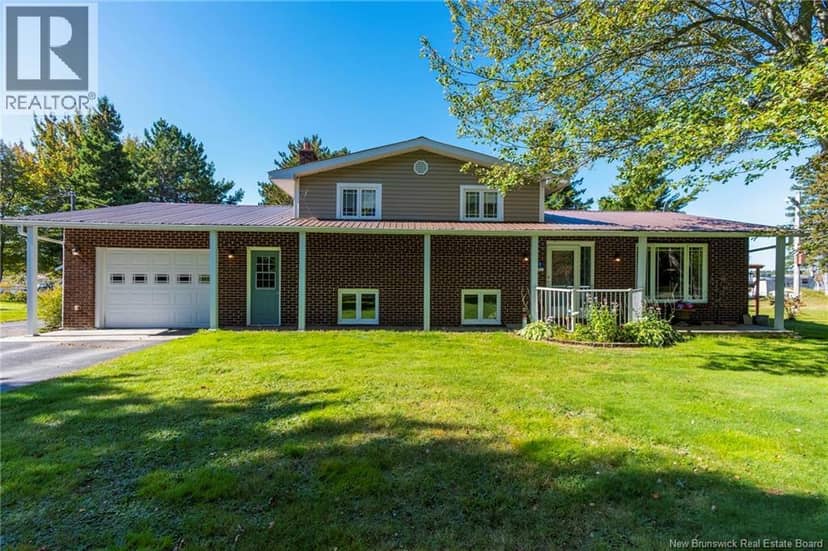 41 Manuel, Baie-Sainte-Anne, photo 3