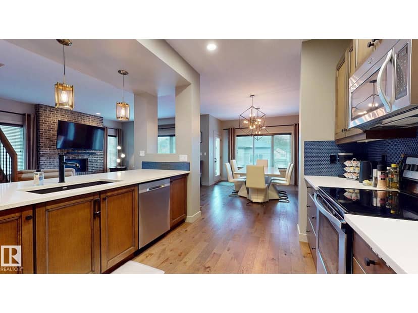 223 Hawks Ridge Bv NW, Edmonton, photo 8