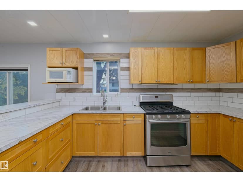 4947 49 Avenue, Barrhead, photo 8