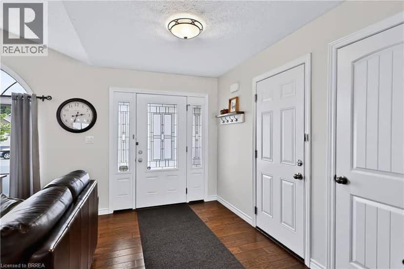 62 REDBUD Crescent, Simcoe, photo 5