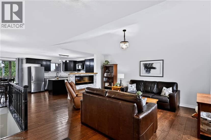 62 REDBUD Crescent, Simcoe, photo 6