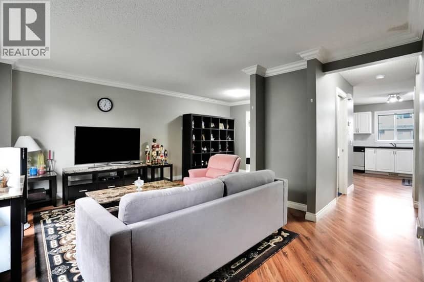 199 Cedarwood Lane SW, Calgary, photo 7