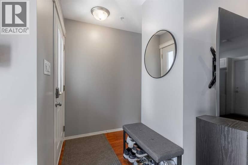 5, 635 6 Street S, Lethbridge, photo 2
