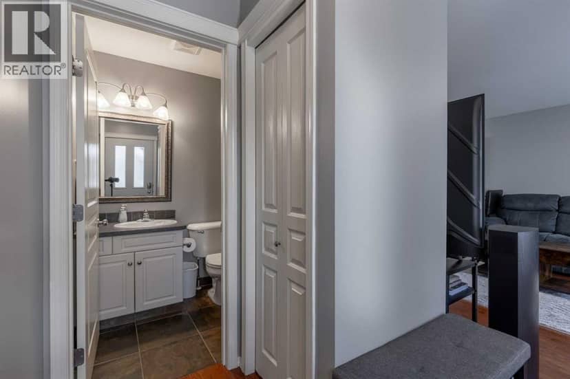 5, 635 6 Street S, Lethbridge, photo 3