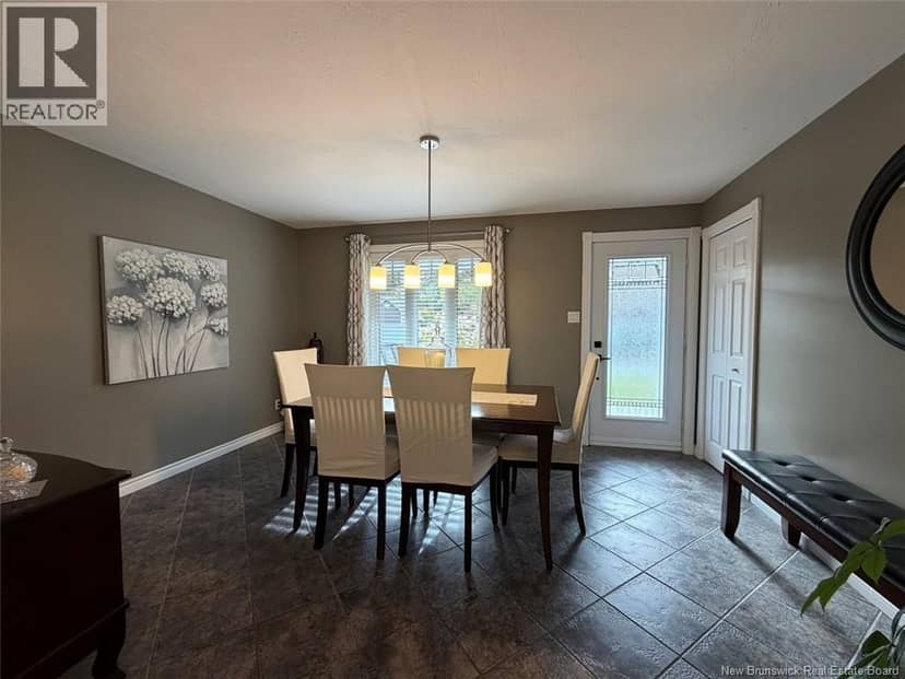 12 Eugène Street, Saint-Basile, photo 2