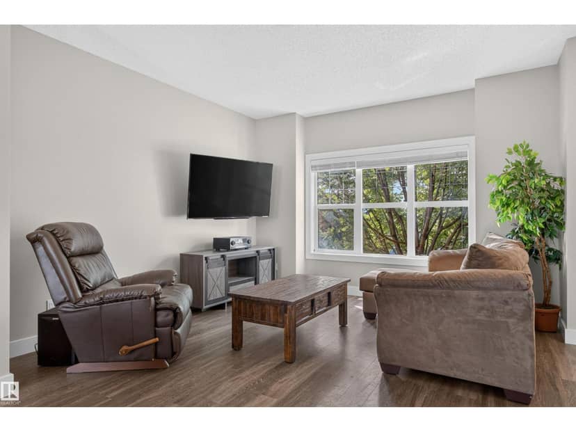 9082 Rosenthal Link Li NW, Edmonton, photo 3