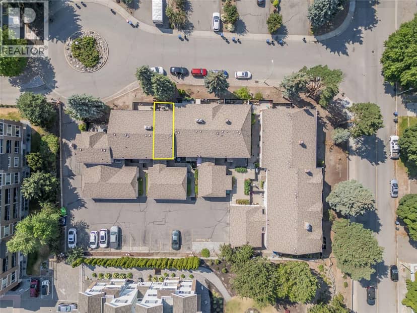 1675 Thayer Court Unit# 3, Kelowna