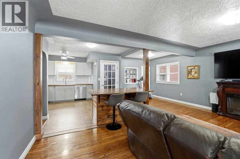 4624 49 Street, Red Deer, photo 5