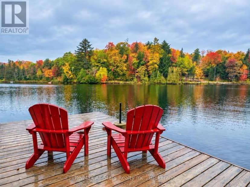 1005 McArthur Point Road, Lake of Bays